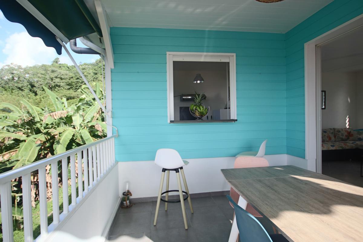 12 Location villa piscine martinique_terrasse